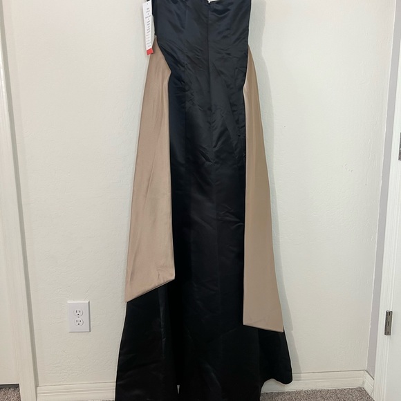 Bill Levkoff Long Gown Size 4 - Picture 8 of 13